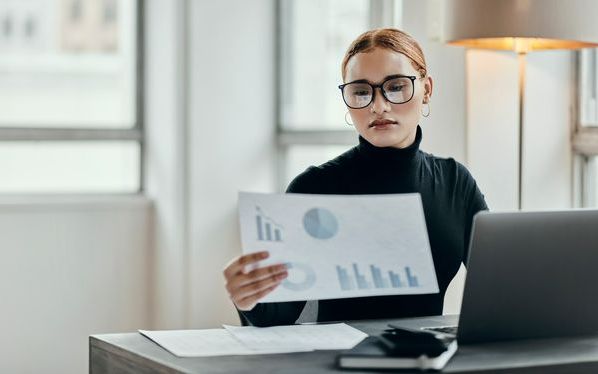 Zaawansowane analizy finansowe dzięki usługom CFO na godziny