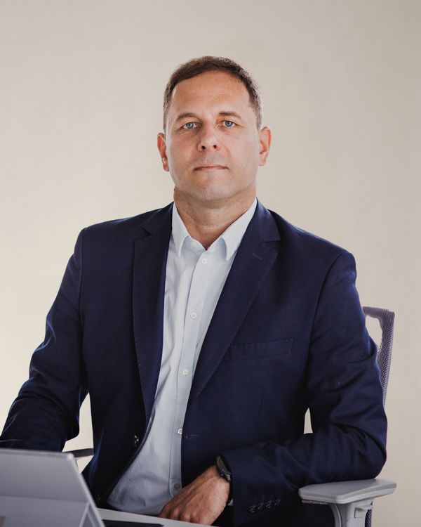 Piotr Krzysztofik — Partner Zarządzający Cedepe Consulting